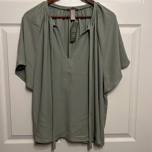 NWT H&M spring light weight top size XL womens soft green